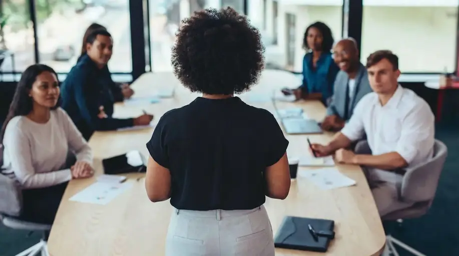 Collaborateurs qualifiés Varkhana Solutions - Télésecrétariat et service client francophone